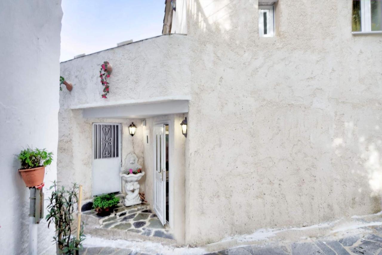 Παραδοσιακό Σπίτι Στο Χωριο Apartamento Áyioi Dhéka Exterior foto